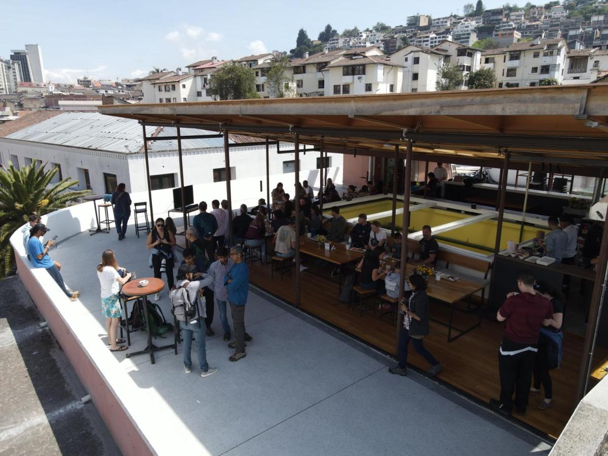 Community Hostel Quito Exterior photo