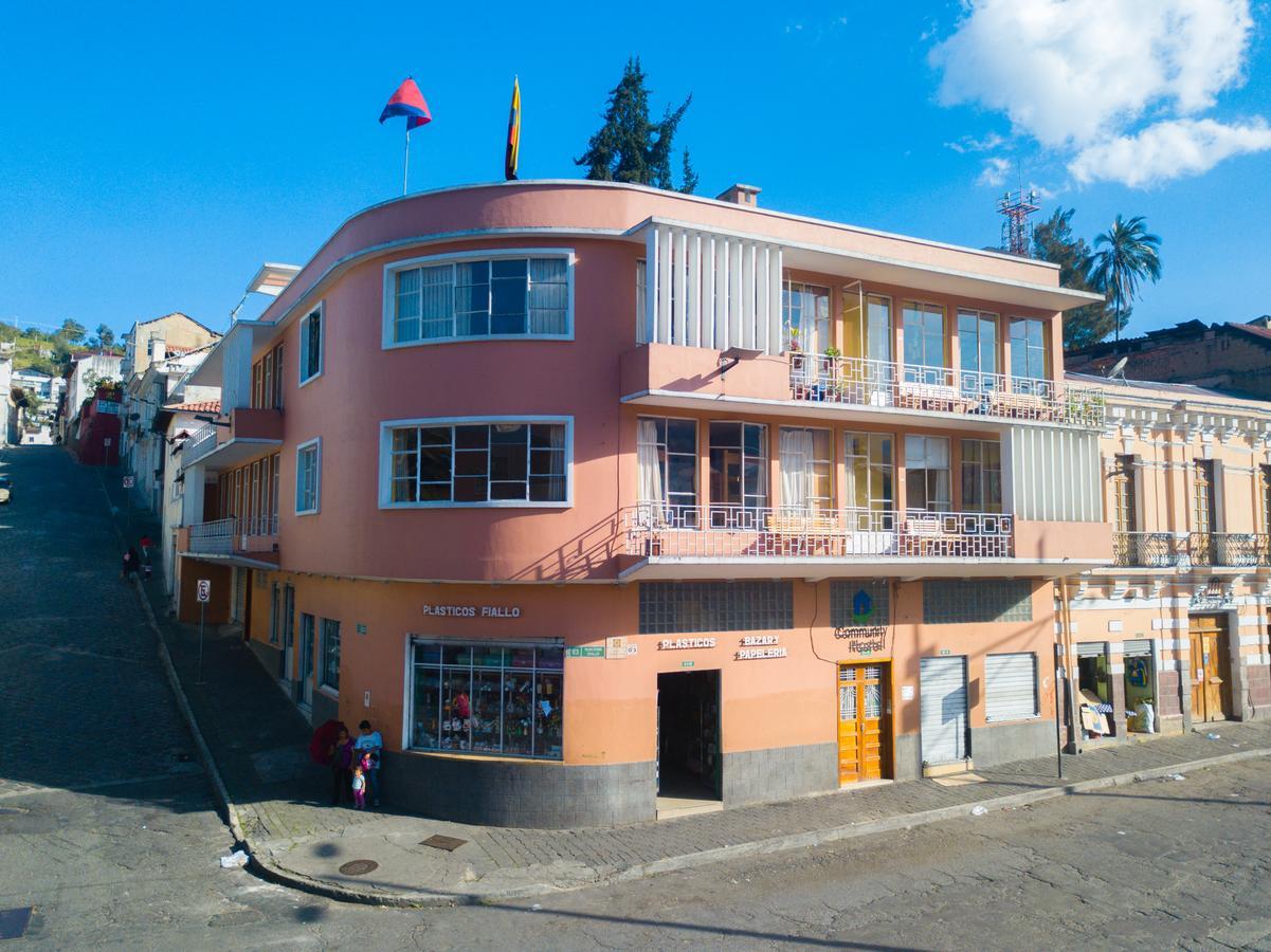 Community Hostel Quito Exterior photo